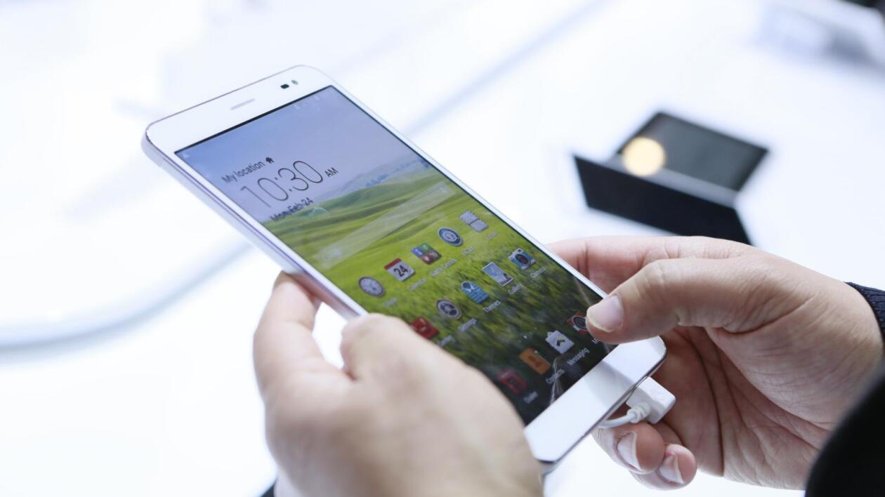 Huawei chce podbić Amerykę. Ale ma łatkę szpiega i słabą rozpoznawalność